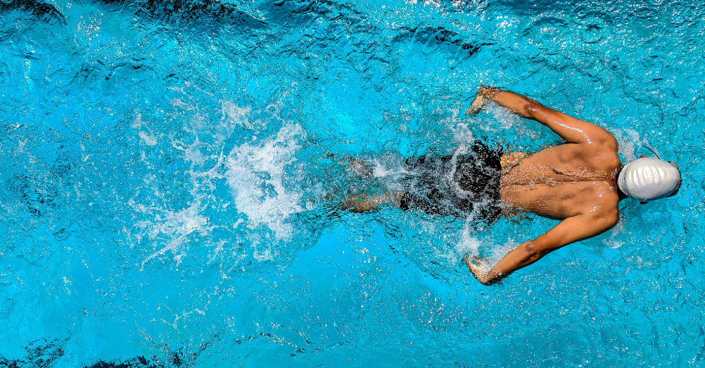 水泳（競泳・飛込・水球）